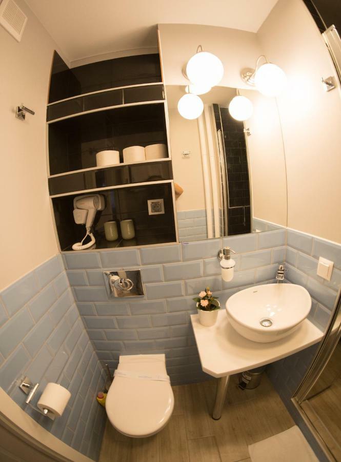 Apartament Hotel Grzybowska 9 وارسو المظهر الخارجي الصورة