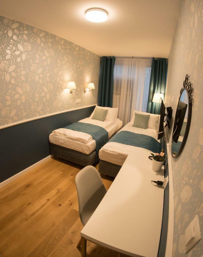 Apartament Hotel Grzybowska 9 وارسو المظهر الخارجي الصورة