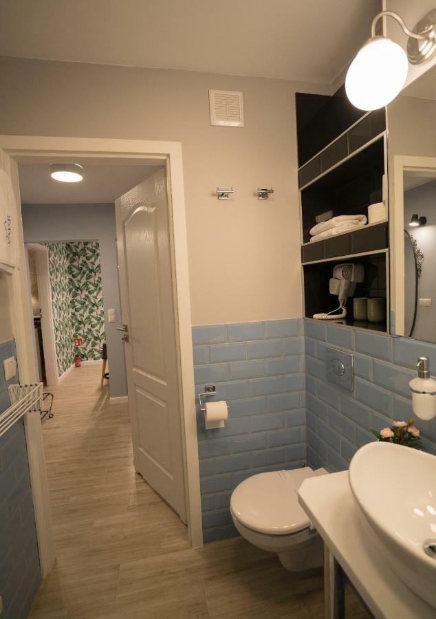 Apartament Hotel Grzybowska 9 وارسو المظهر الخارجي الصورة