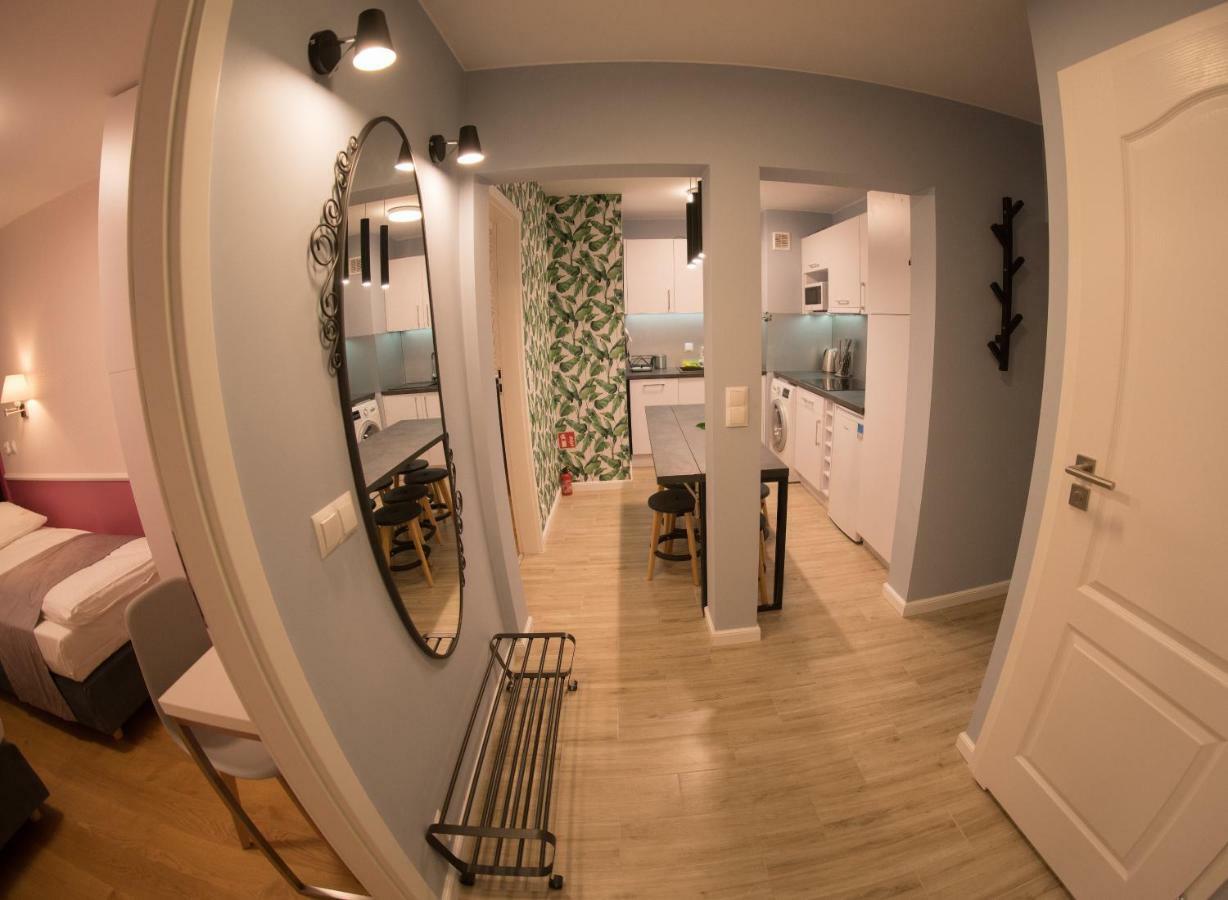 Apartament Hotel Grzybowska 9 وارسو المظهر الخارجي الصورة